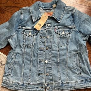 NWT Levi's denim trucker jacket size 1x